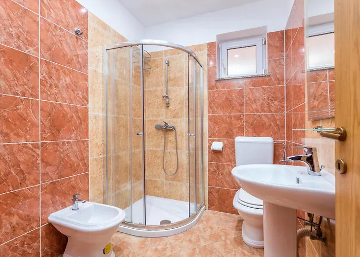 Appartement 2 Bedroom Stunning In Pula