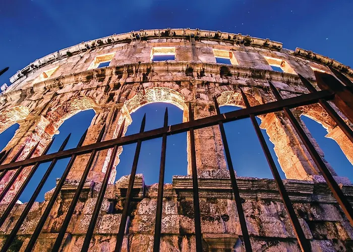 Appartement 2 Bedroom Stunning In *